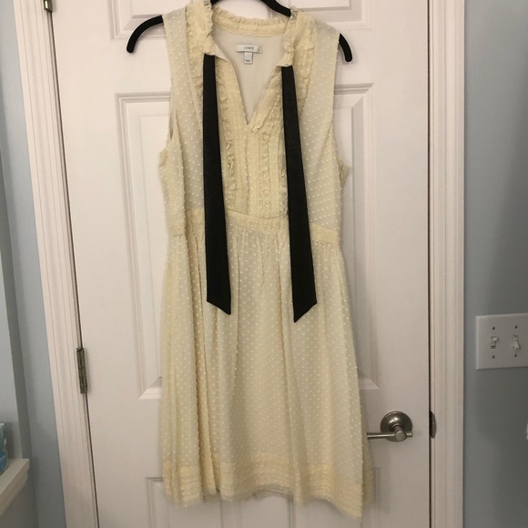 J. Crew Dresses & Skirts - Beautiful silk Jcrew dress with front black tie